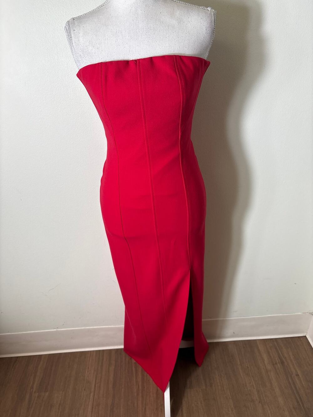 Elizabeth James Red column Gown Sz 0